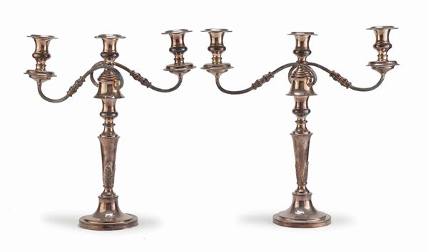 COPPIA DI CANDELABRI IN SILVERPLATED