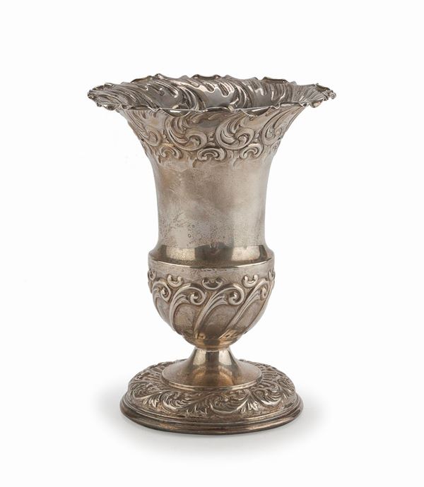 PICCOLO VASO IN ARGENTO LONDRA