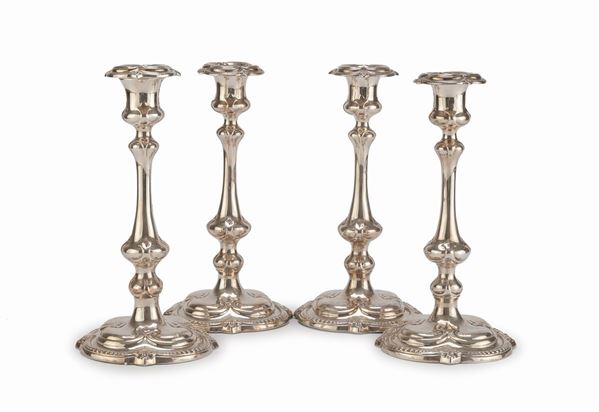 QUATTRO CANDELIERI IN SILVERPLATED