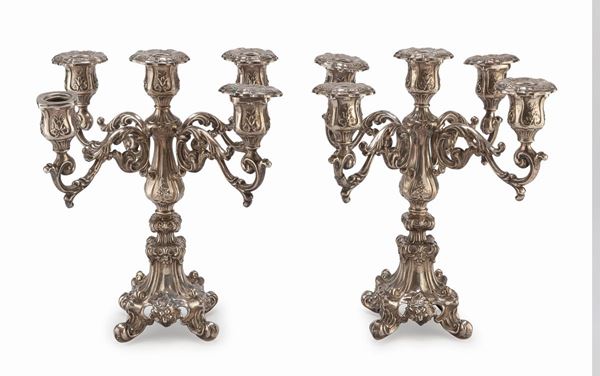 COPPIA DI CANDELABRI IN ARGENTO VERCELLI