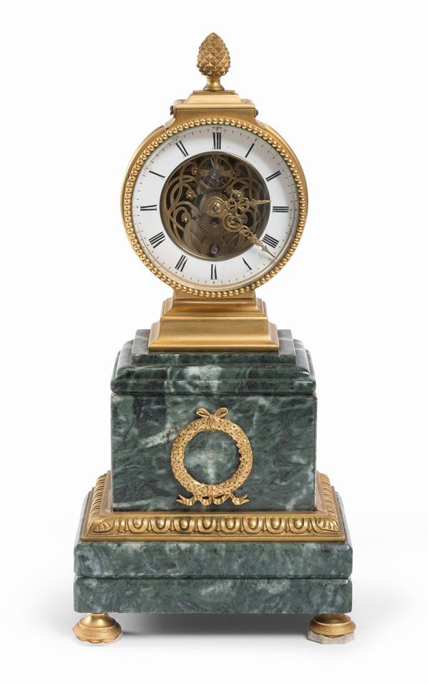 OROLOGIO DA TAVOLO CON MACCHINA A VISTA
