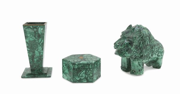 TRE SCULTURE IN MALACHITE
