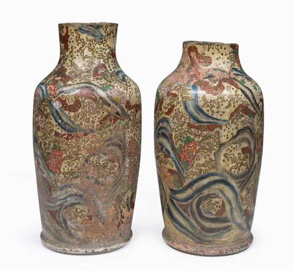 RESTI DI COPPIA DI VASI IN CERAMICA, GIAPPONE