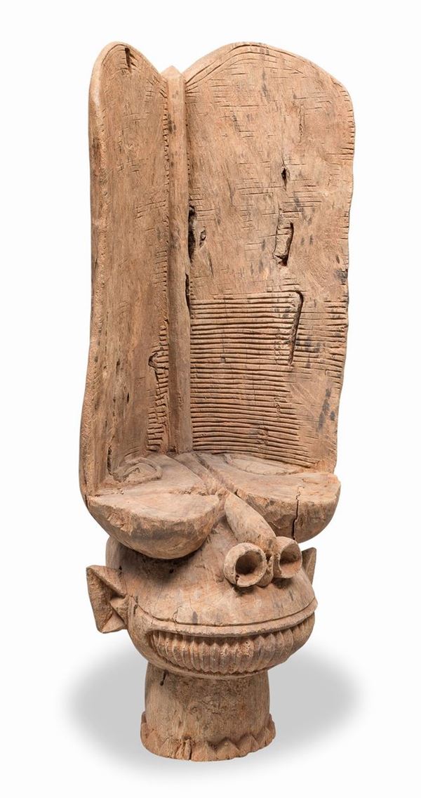 SEDILE AFRICANO IN LEGNO