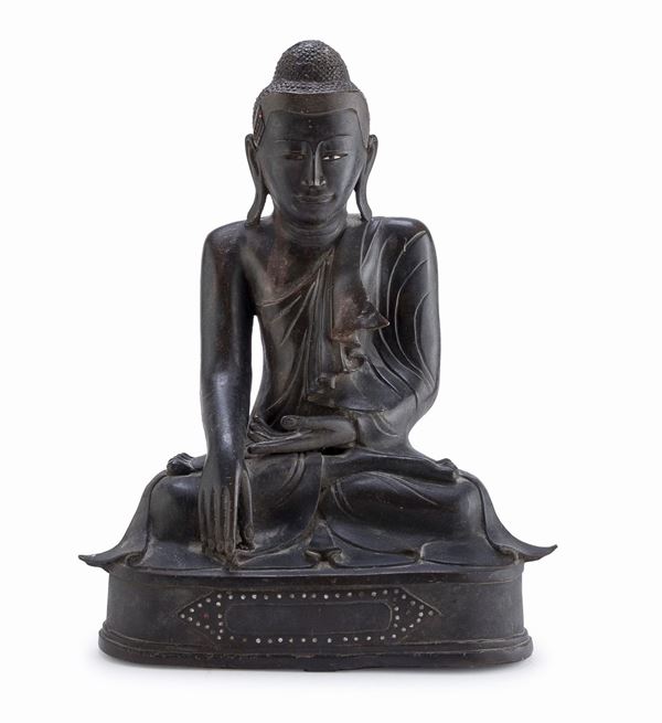 SCULTURA IN BRONZO DI BUDDHA BIRMANIA