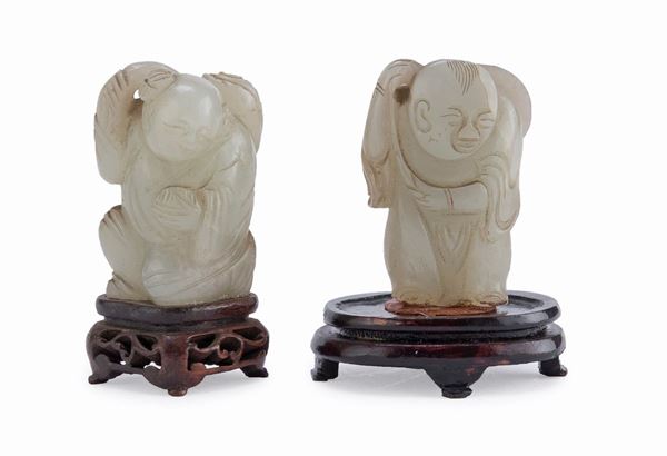 DUE SCULTURE DI BAMBINI IN GIADA CINA