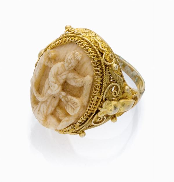 ANELLO DI GUSTO ORIENTALE