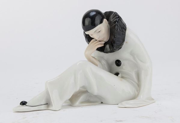 FIGURA DI PIERROT IN PORCELLANA