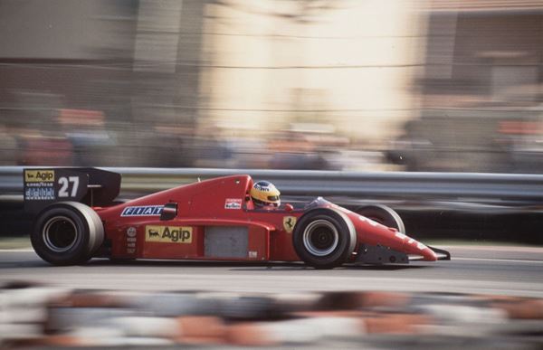 FOTOGRAFIA FERRARI DI MICHELE ALBORETO