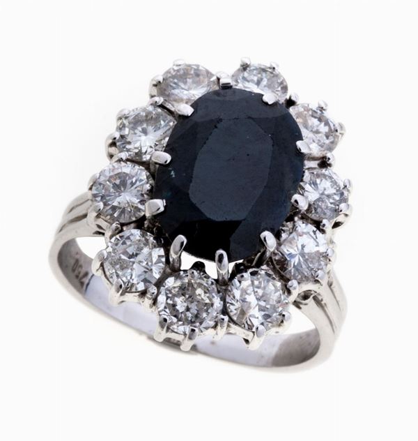 ANELLO CON ZAFFIRO E BRILLANTI