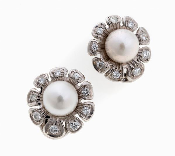 COPPIA DI ORECCHINI CON PERLE E BRILLANTI