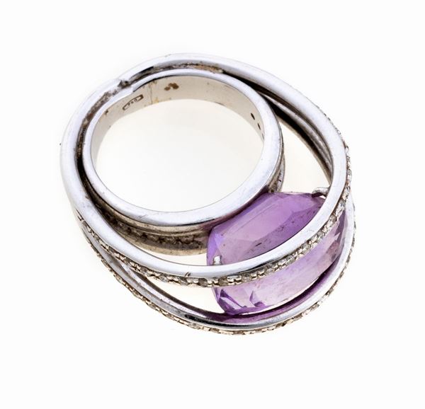ANELLO CON AMETISTA E BRILLANTI