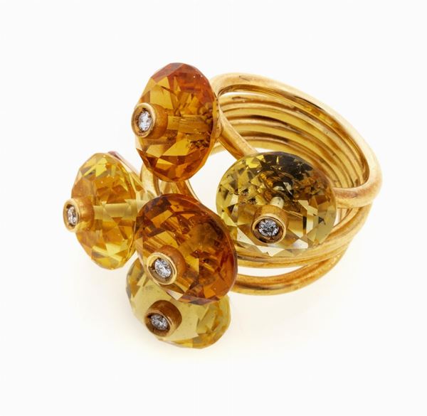ANELLO CON BRILLANTI E QUARZI CITRINI