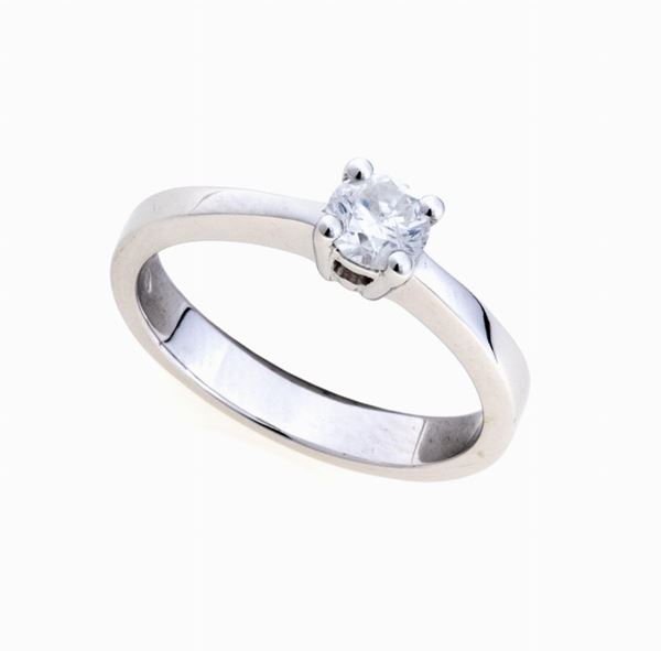 ANELLO SOLITAIRE CON BRILLANTE