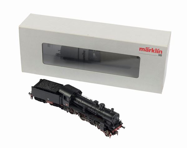 LOCOMOTIVA A VAPORE M&#196;RKLIN