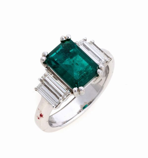 ANELLO CON SMERALDO