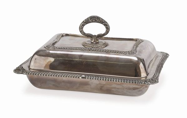 LEGUMIERA IN SILVERPLATE, BIRMINGHAM MET&#193; XIX SECOLO