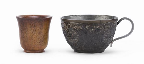 UN BICCHIERINO E TAZZA, CINA INIZI XX SECOLO