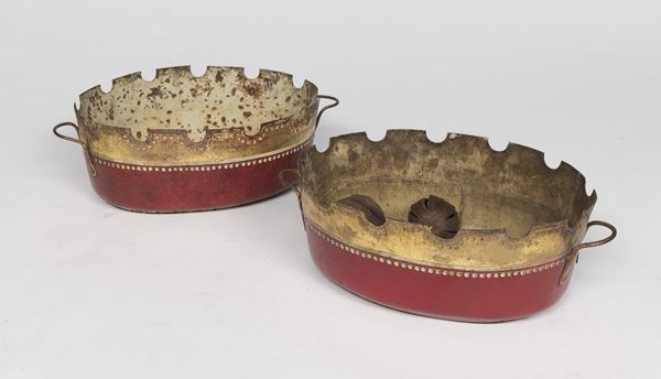 COPPIA DI CASSOLETTES IN LATTA