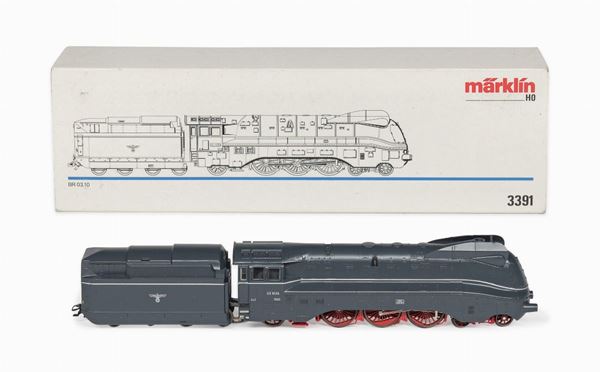 LOCOMOTIVA A VAPORE M&#196;RKLIN