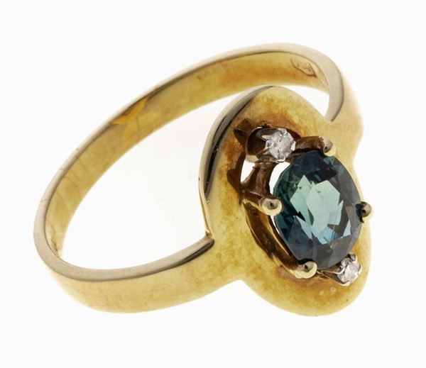 ANELLO CON ZAFFIRO E BRILLANTI