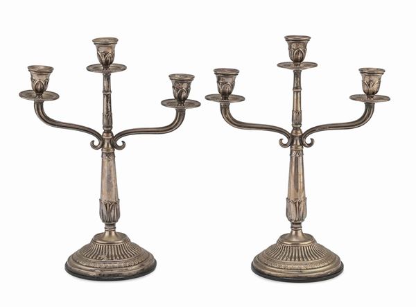 COPPIA DI CANDELABRI IN ARGENTO, VERCELLI