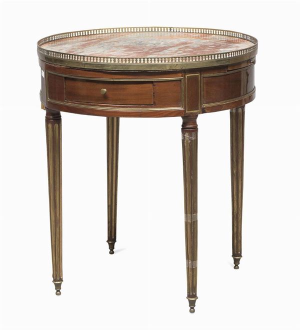 TAVOLO A TABOURET, FRANCIA LUIGI XVI