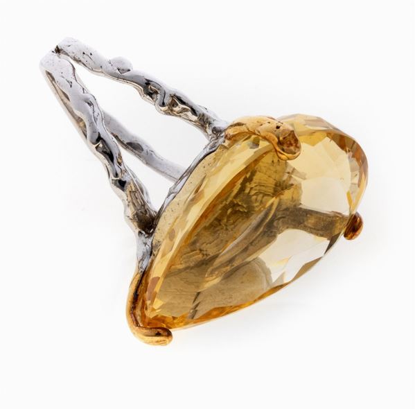 ANELLO CON TOPAZIO GIALLO