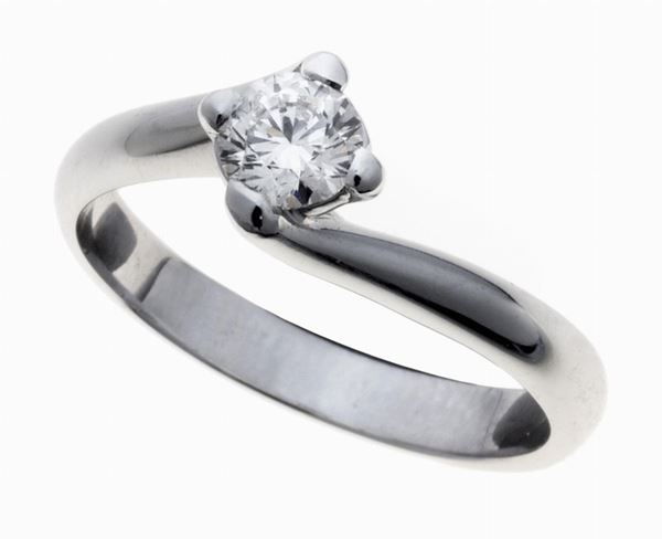 ANELLO SOLITAIRE CON BRILLANTE
