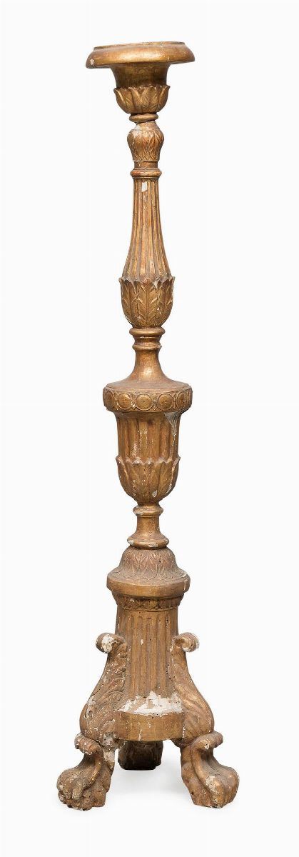 CANDELIERE IN LEGNO DORATO