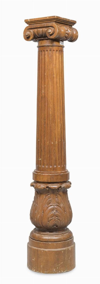 COLONNA IN NOCE