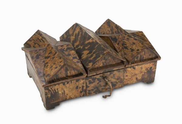 SCATOLA DA T&#200; IN LEGNO E TARTARUGA