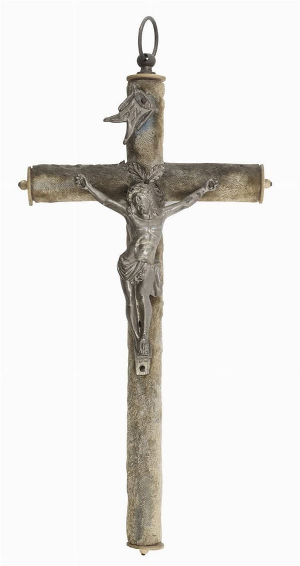 CROCIFISSO IN METALLO ARGENTATO