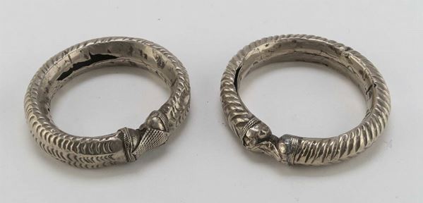 DUE BRACCIALI ETNICI IN ARGENTO, XX SECOLO
