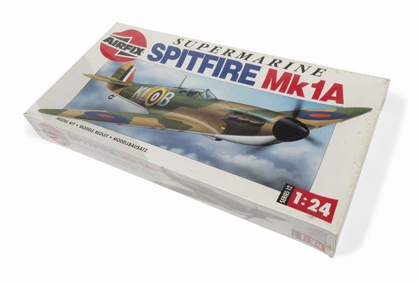 CACCIA SPITFIRE AIRFIX
