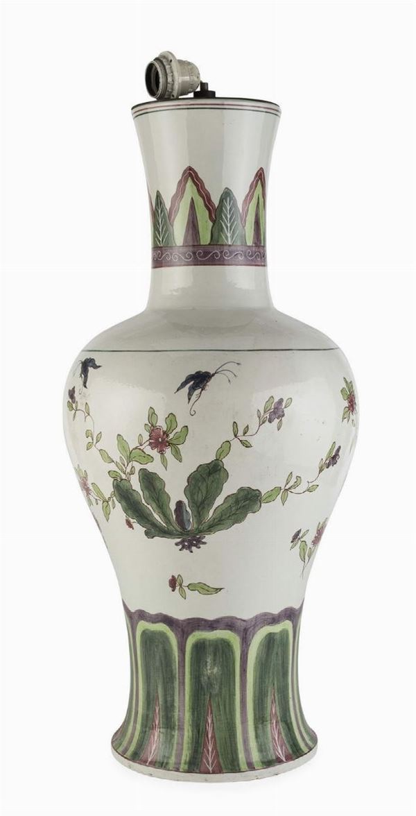 VASO IN PORCELLANA, CINA