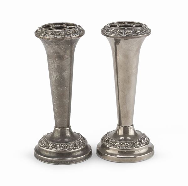 COPPIA DI PORTAFIORI IN SILVERPLATED, REGNO UNITO