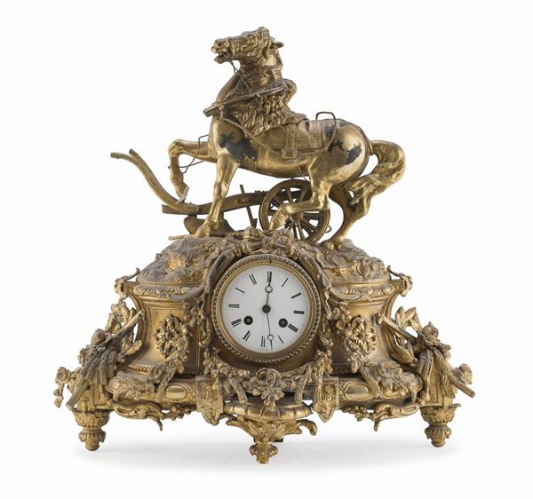 OROLOGIO DA TAVOLO CON FIGURA DI CAVALLO