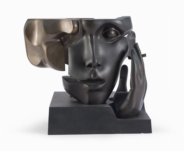 SCULTURA DI GLORIA ARGELES