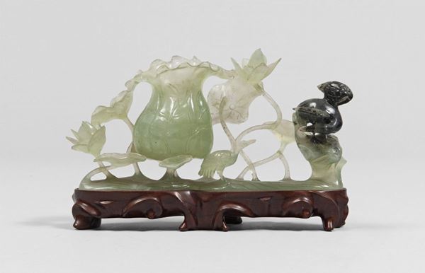 SCULTURA DI LOTO CON UCCELLO, CINA