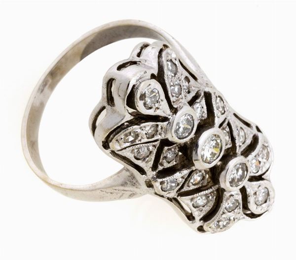 ANELLO CON DIAMANTI