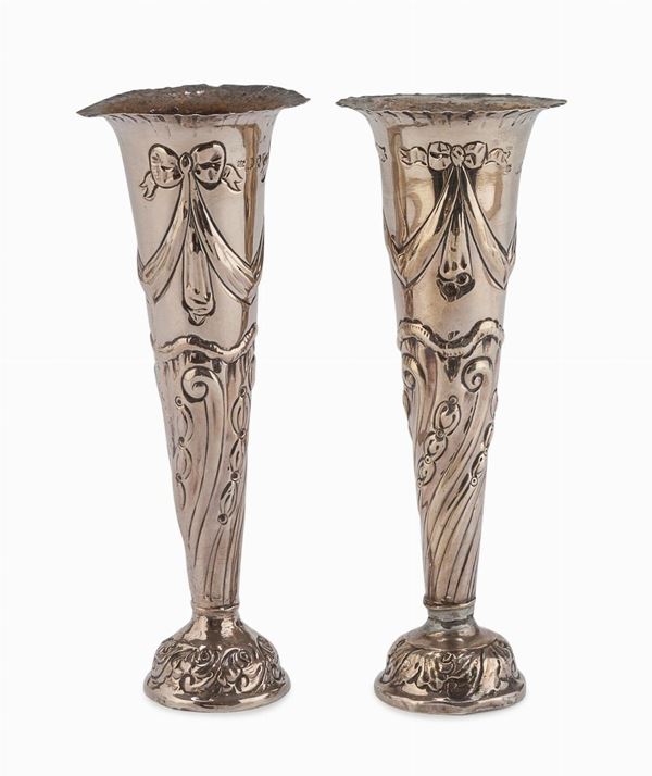 COPPIA DI PORTAFIORI IN ARGENTO, LONDRA 1894