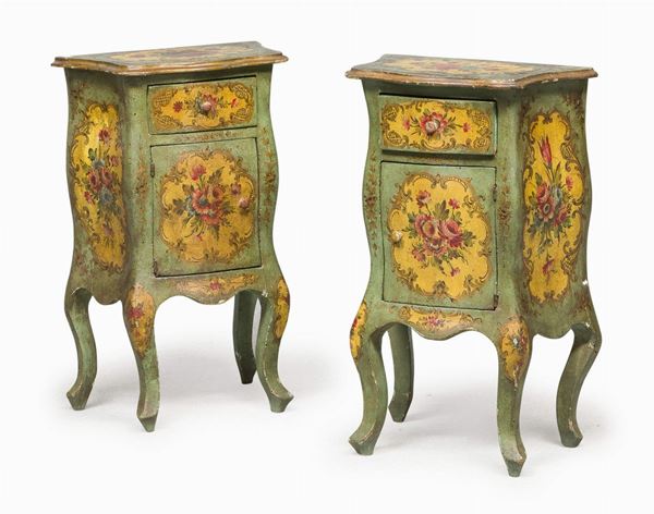 COPPIA DI COMODINI STILE VENEZIANO
