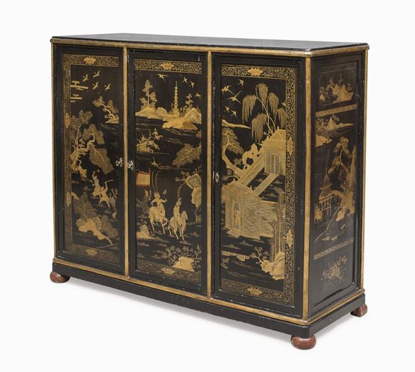 CREDENZA IN LEGNO LACCATO, CINA