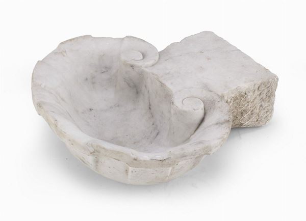 ACQUASANTIERA IN MARMO BIANCO