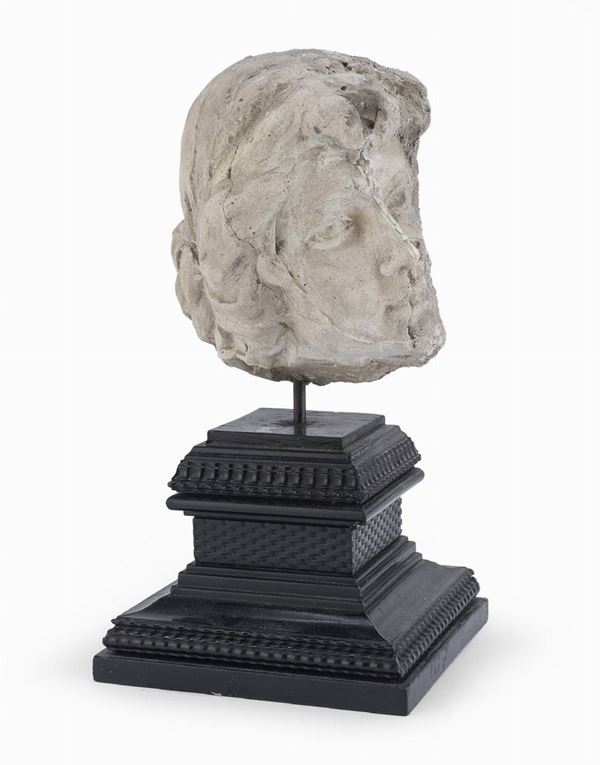 RESTI DI SCULTURA DI TESTA IN GESSO