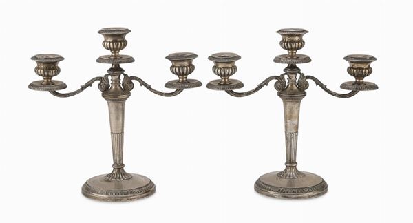 COPPIA DI CANDELABRI IN ARGENTO, FRATELLI CACCHIONE MILANO