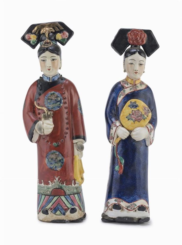 COPPIA DI SCULTURE IN PORCELLANA, CINA