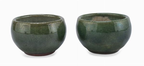 COPPIA DI TAZZE IN CERAMICA VERDE, CINA