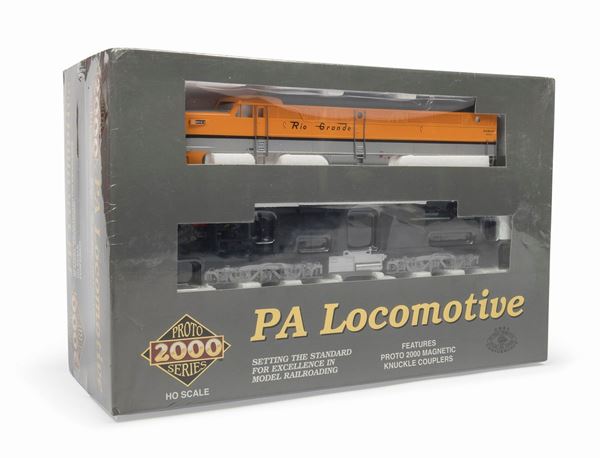 LOCOMOTIVE DIESEL PROTO 2000